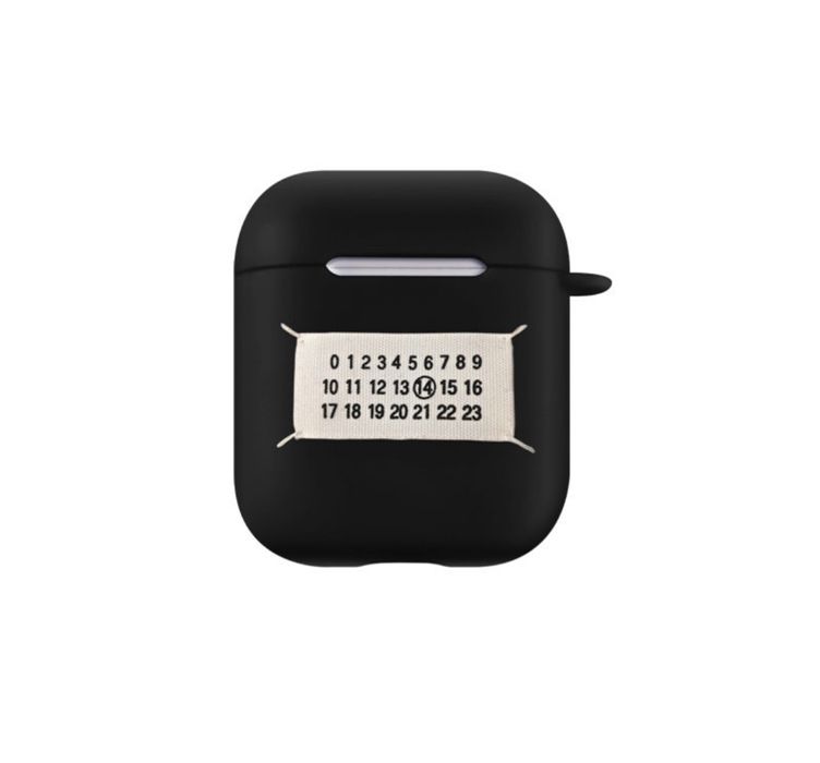 Чехол для Airpods 3 от Maison Margiela
