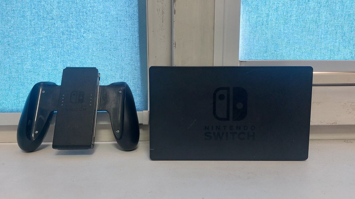 Продам nintendo swich (нинтендо свич)