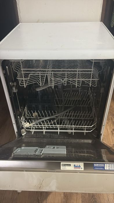 Продам посудомоечную машинку,