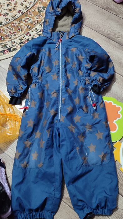 Продам курточки на мал