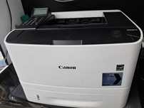 Printer CANON 251dw old orqa pechat qiladi katriji kotta