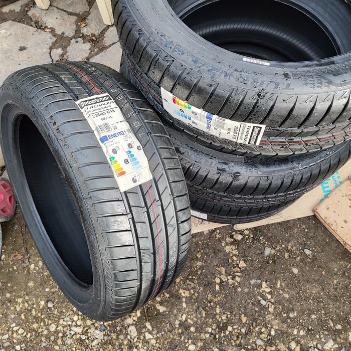 Set 4 anvelope noi 235/45/R18 Bridgestone Turanza T005 Dvg RUNFLAT