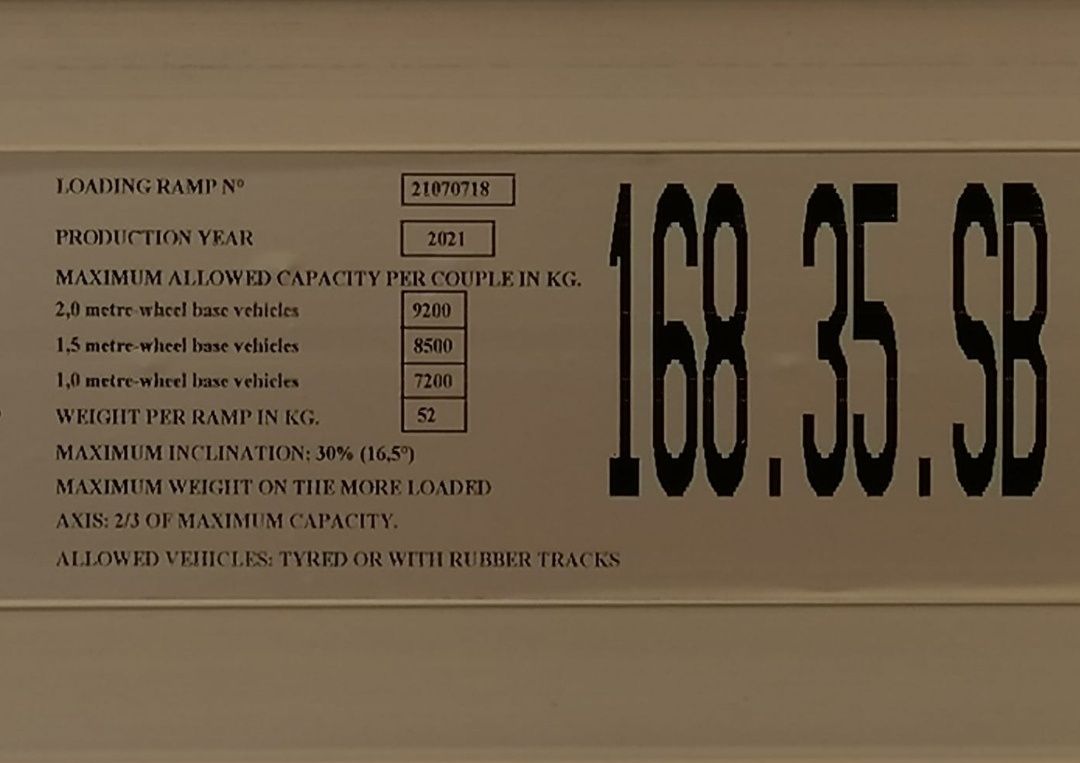 Rampa din aluminiu 3.5 metri lungime / 9200 kg