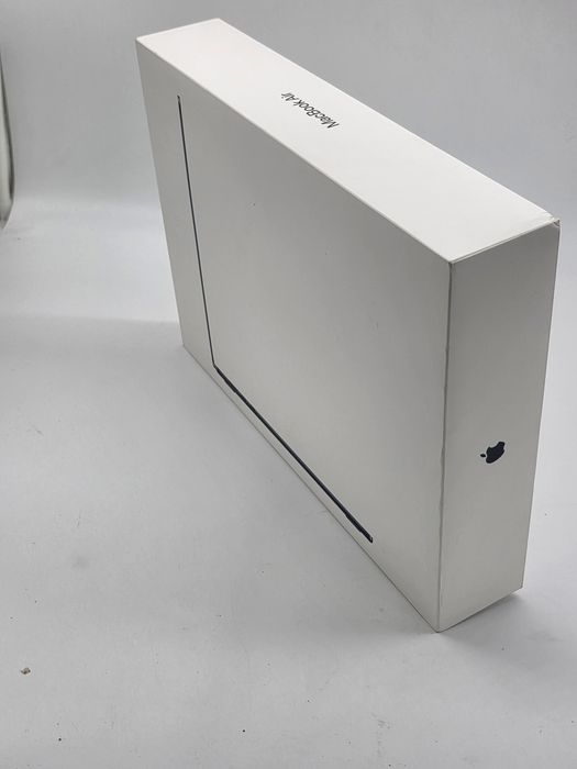 MacBook Air 15/ M4, 15.3"/ 16GB RAM/ 512 SSD/ Garantie/ Sigilat