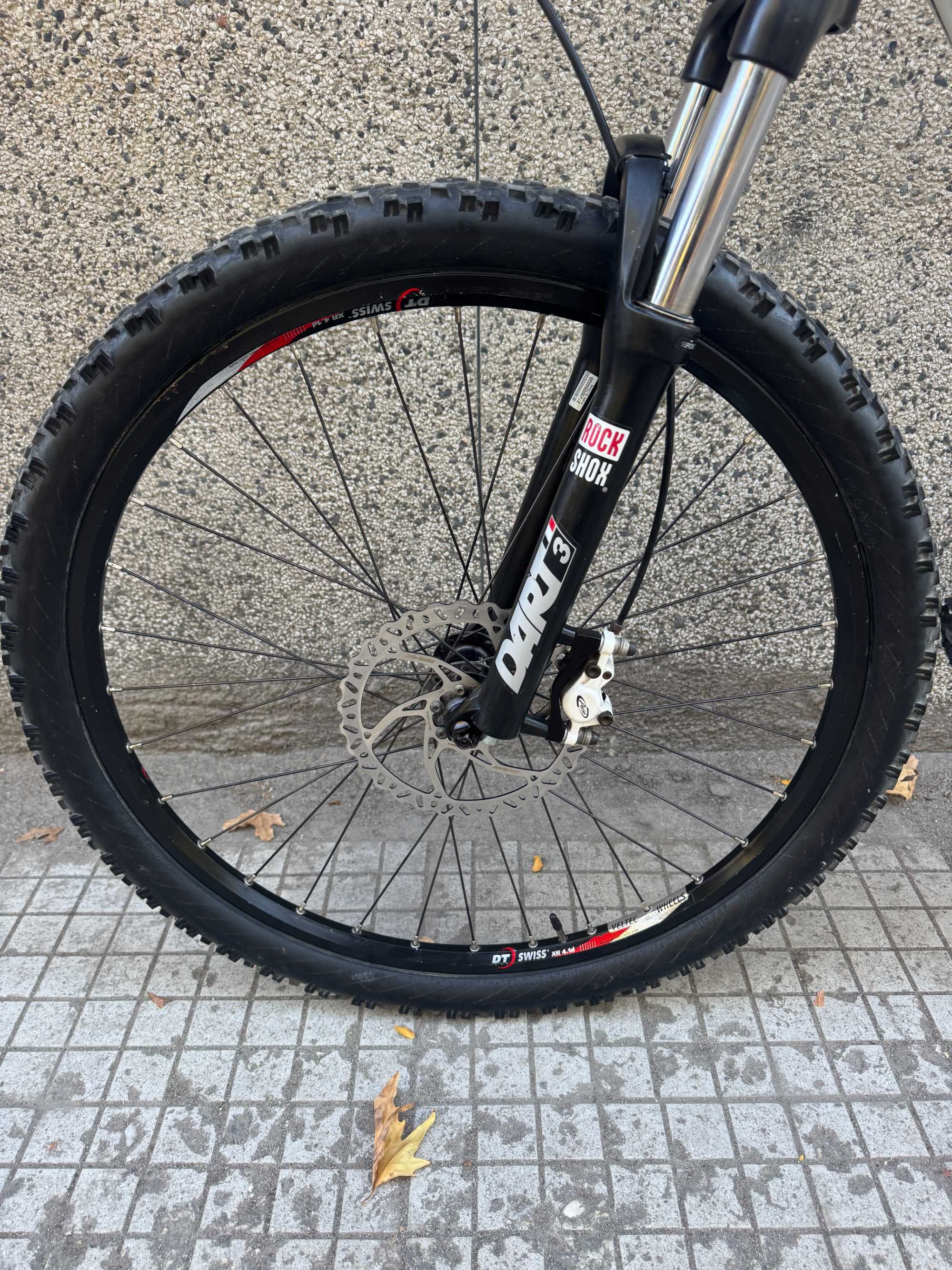 Focus Black Rider 26''/Shimano XT 3x9/RockShox Dart 3 Lockout/MTB