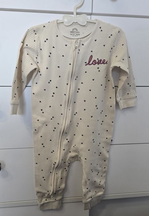 Lot 7 pijamale fetita marimea 80 Next,  H&M ultimele 2, stare excelent