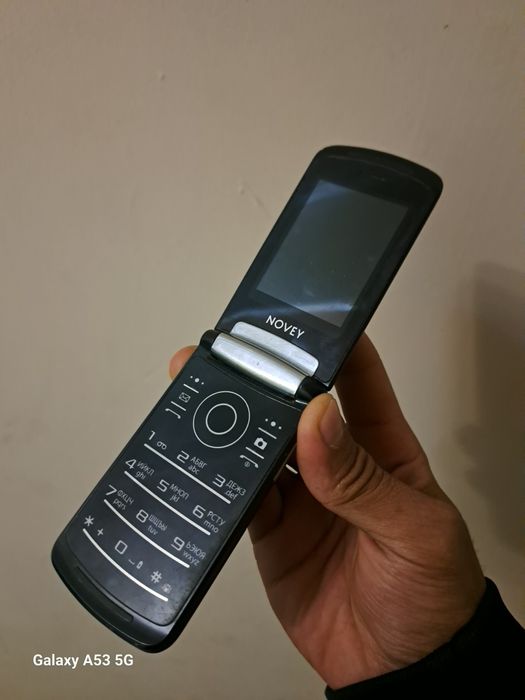 Novey chiroyli holatda