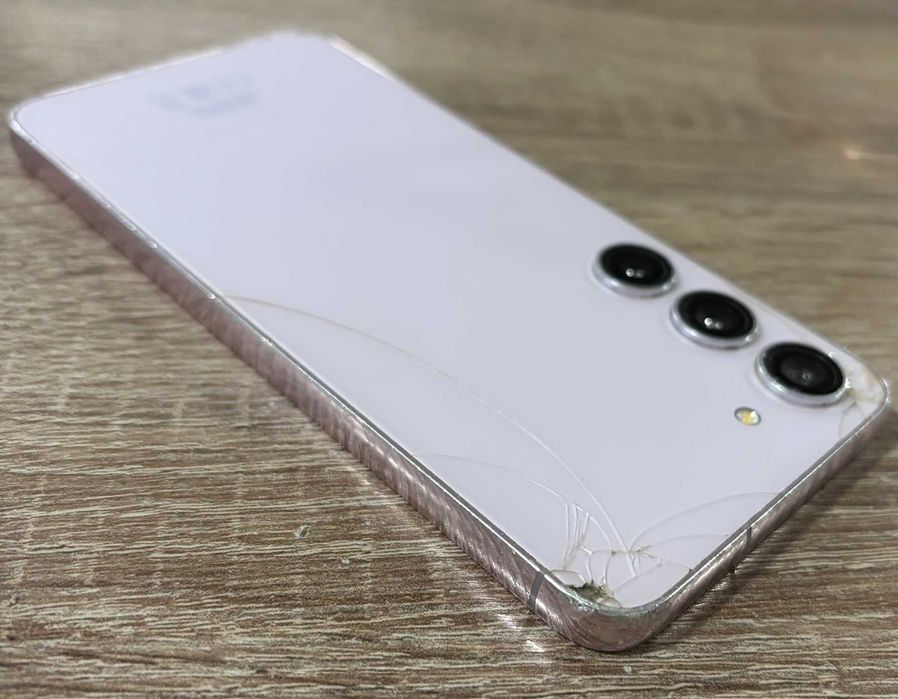 Samsung Galaxy S23 5G 128GB 8GB RAM