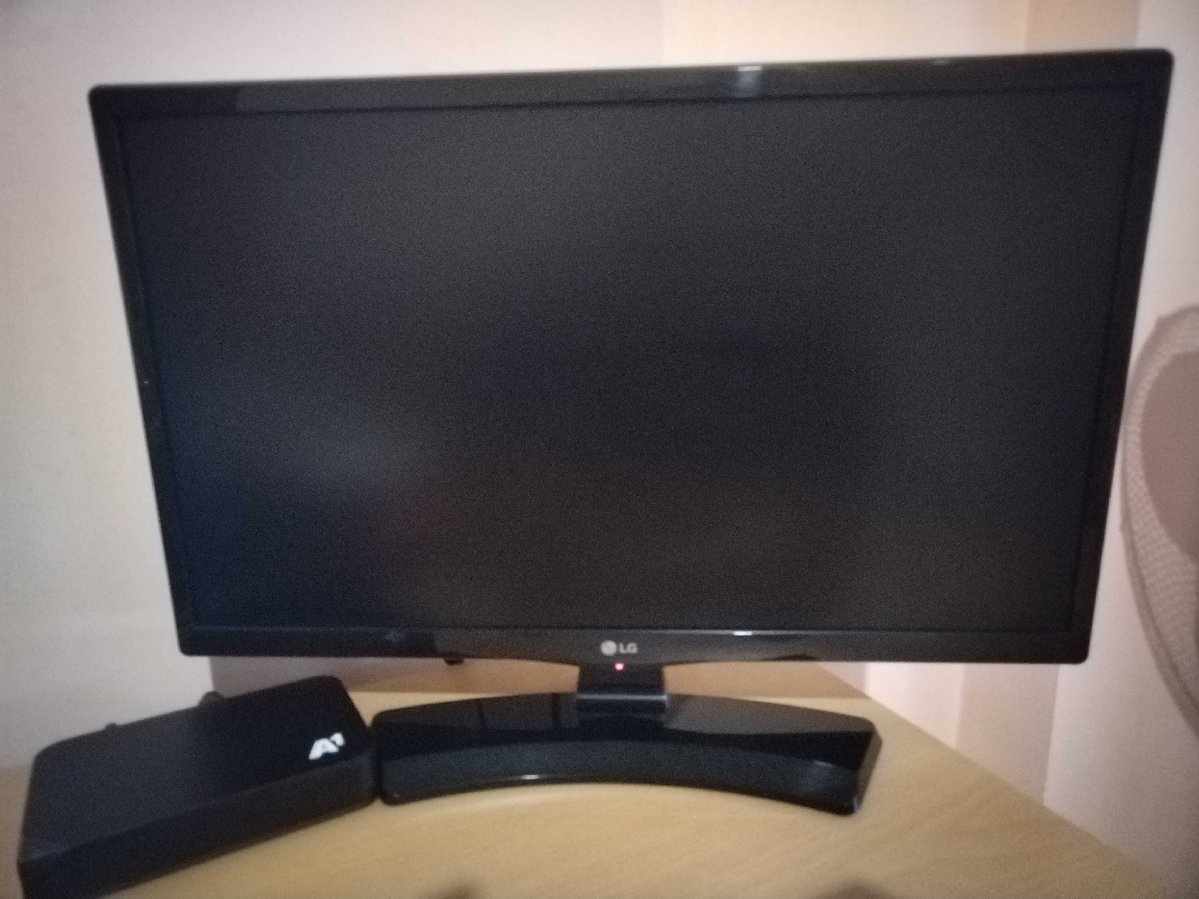 Нов Телевизор LG 22TK410V