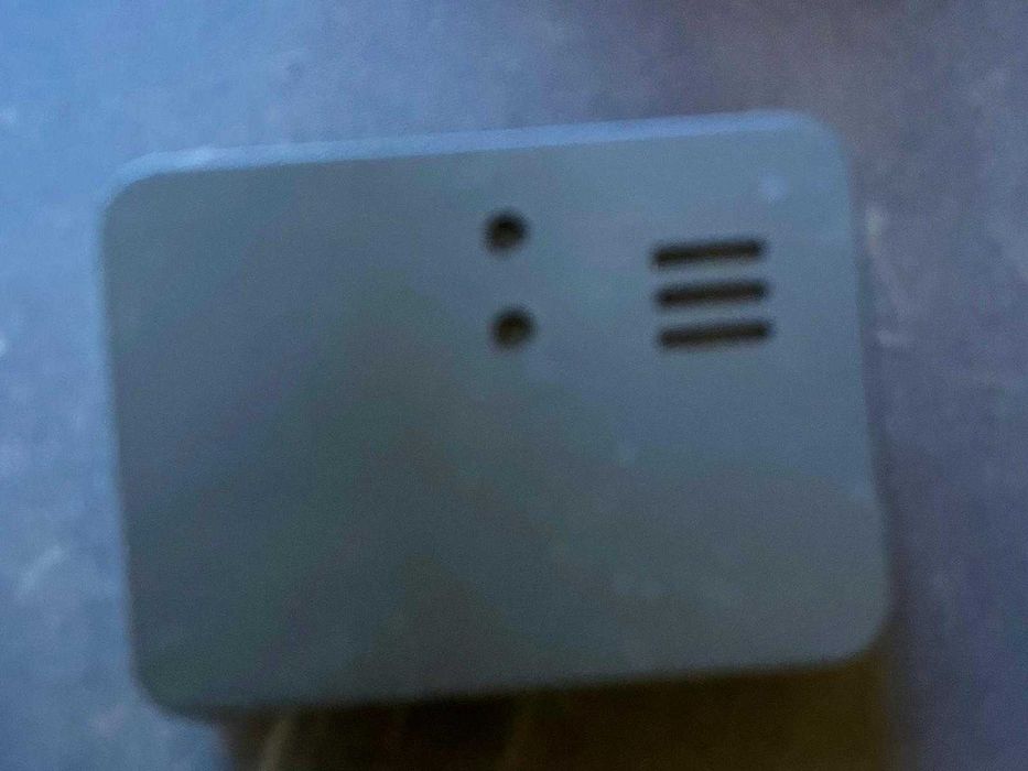 Monitor calitate aer PM2.5 – funcțional, cu folie pe ecran – 100 lei