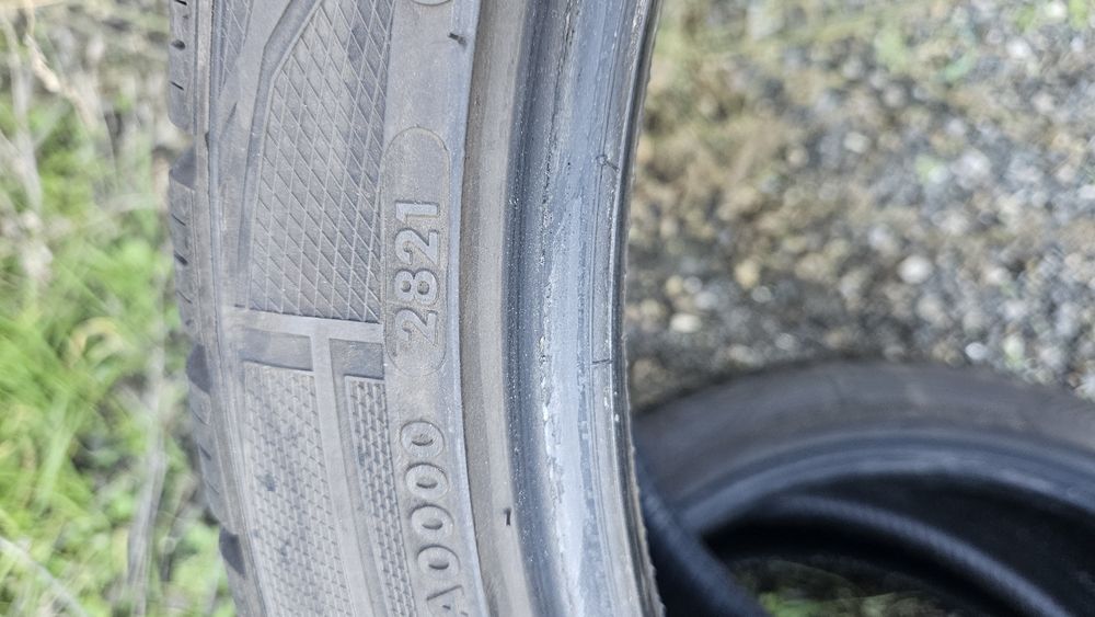 2бр гуми 225 40 19 дот 21 вредещайн