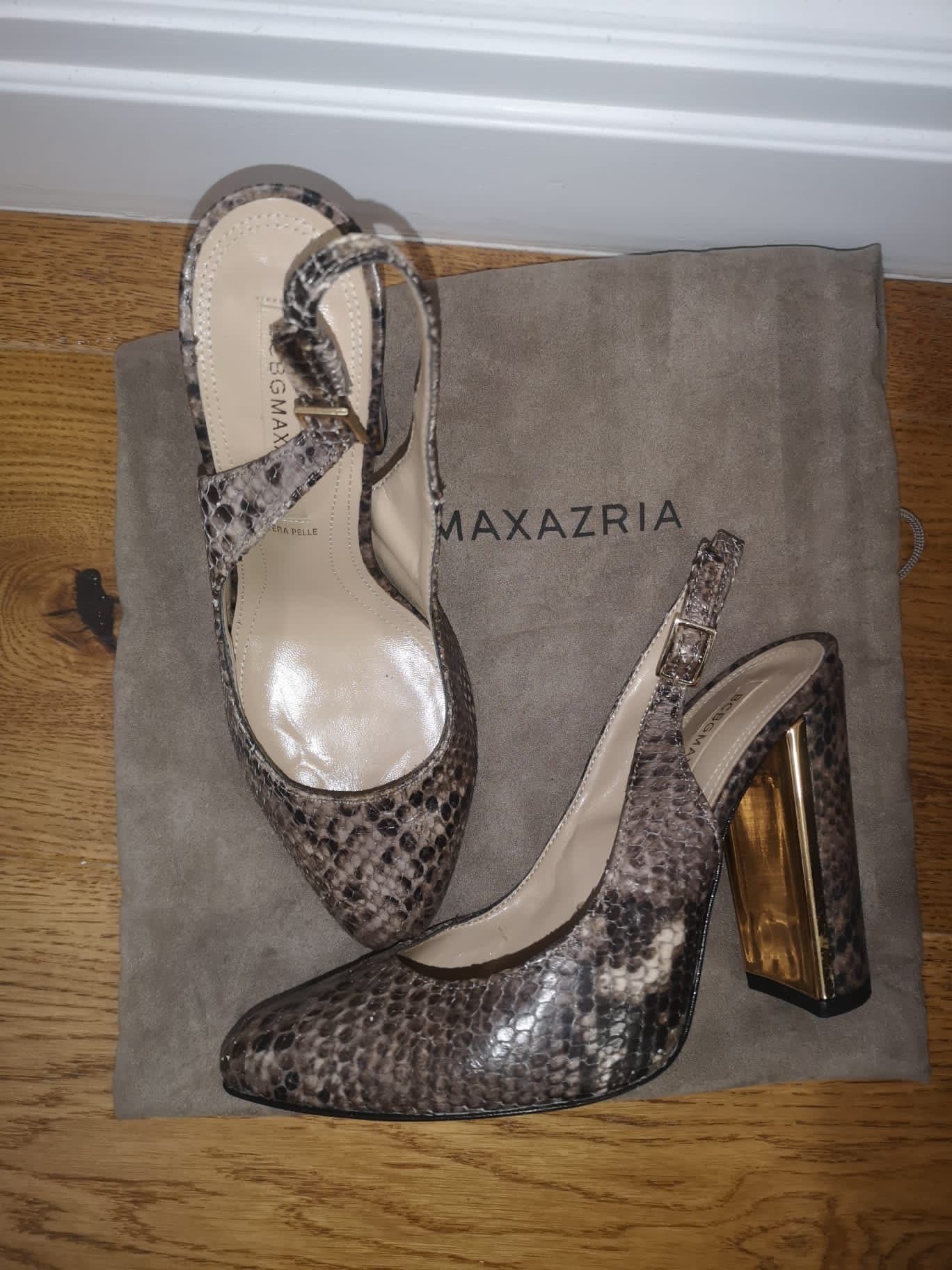 Pantofi piele MaxAzria