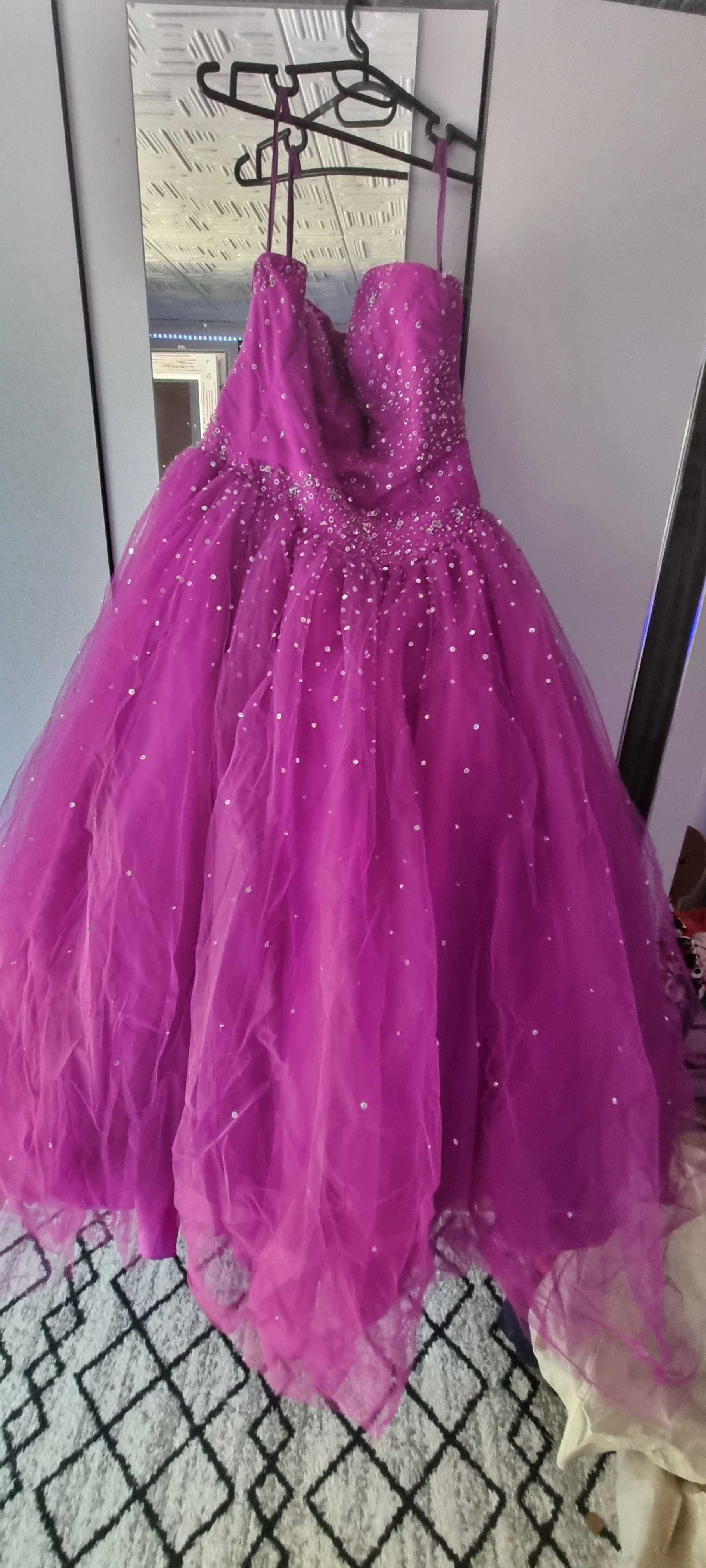 Rochie de cununie sau mireasă