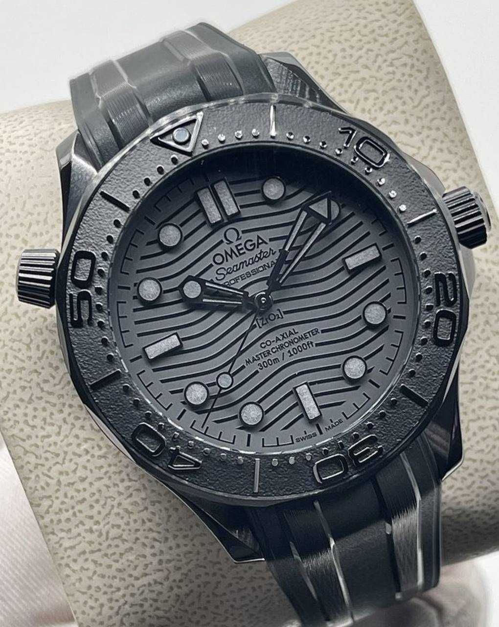 Omega Seamaster Diver 300 M Black Ceramic 43.5mm