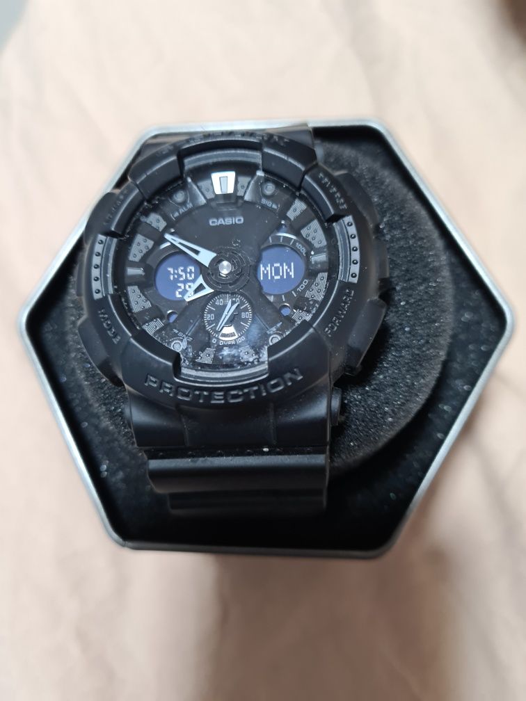 Casio g- shock ga 120 bb