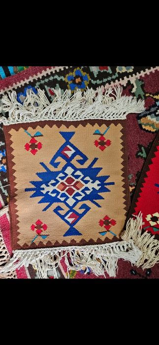 Котленски пътеки и килими