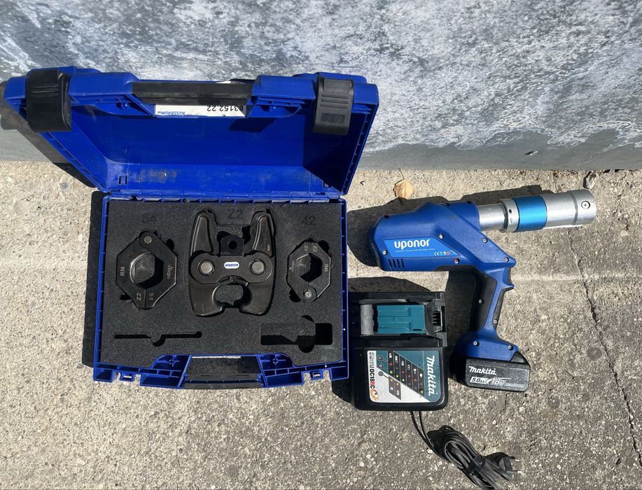 Presa de sertizat Uponor UP110 + bacuri Viega 42 54 Klauke Makita 18v