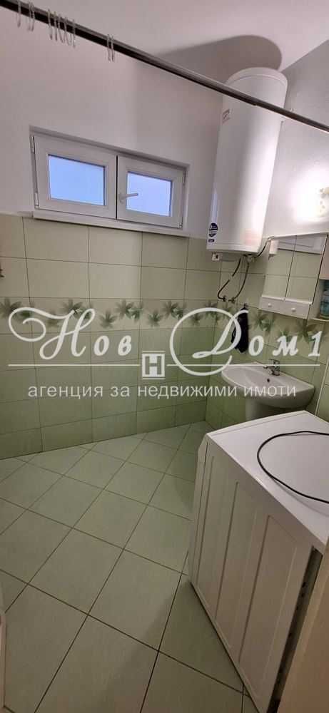 Дава се под наем Тристаен апартамент в Варна, Червен площад - 80 кв.м за 500 € - Снимка #11