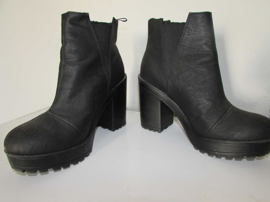 Дамски боти като нови