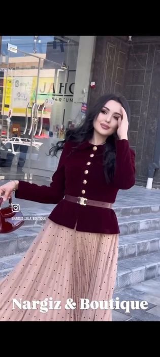 Продаётся вечерное платье