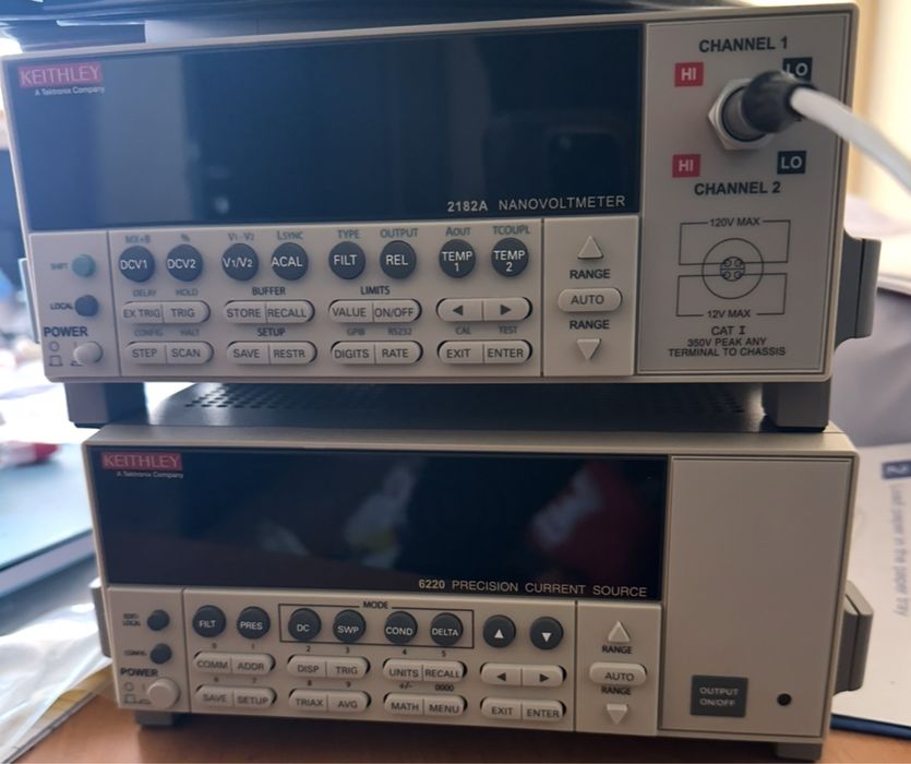 Измервателен уред Keithley 2182A нановолтметър и 6220