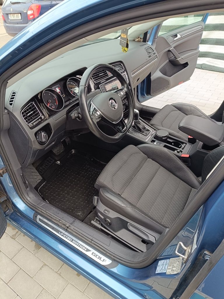 Vând Volskwagen Golf 7.5   1,6 TDI. Automat