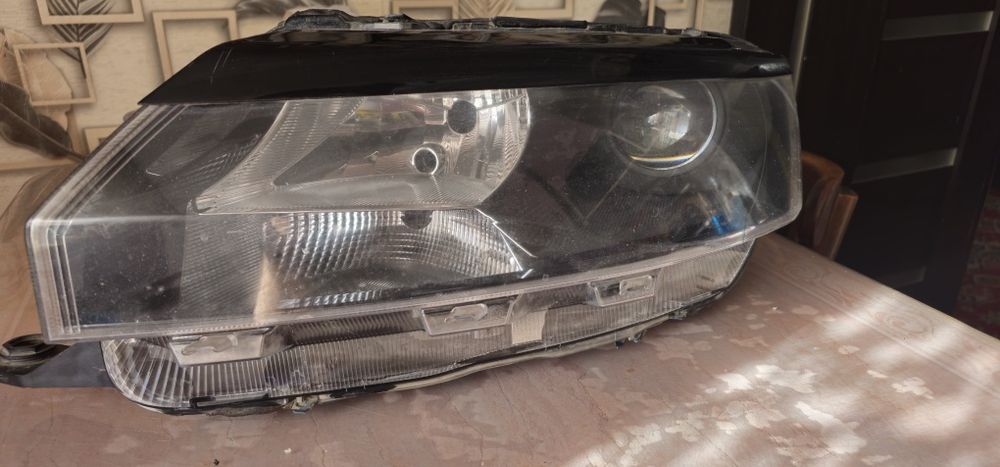 Линзованные фары Skoda Rapid 2014