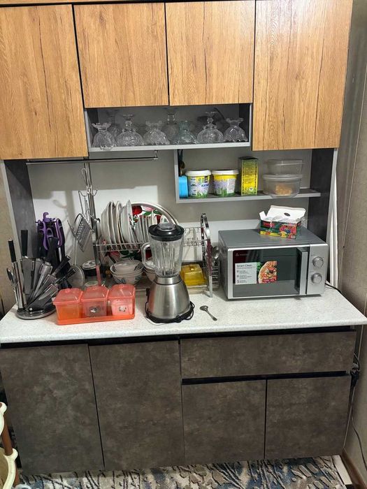 Продаю квартиру 2х комнатную -  с полной обстановкой