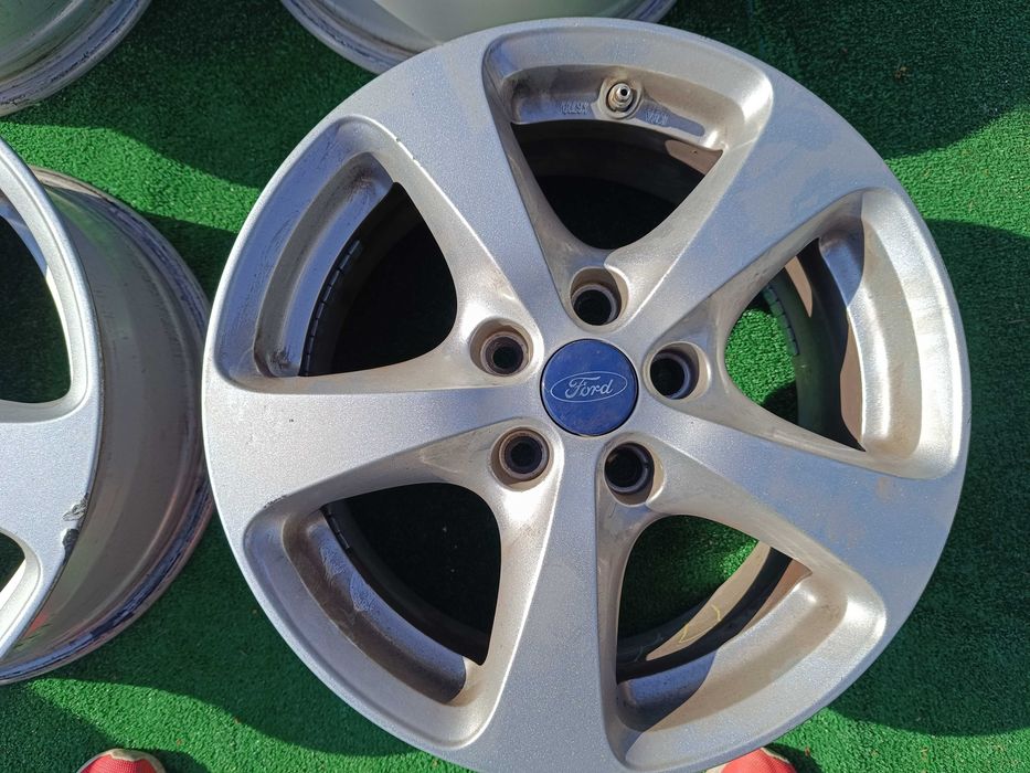 Оригинални джанти за Форд Куга в прекрасно състояние