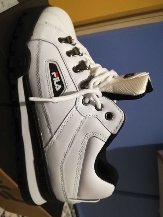 Adidasi FILA dama nr 38