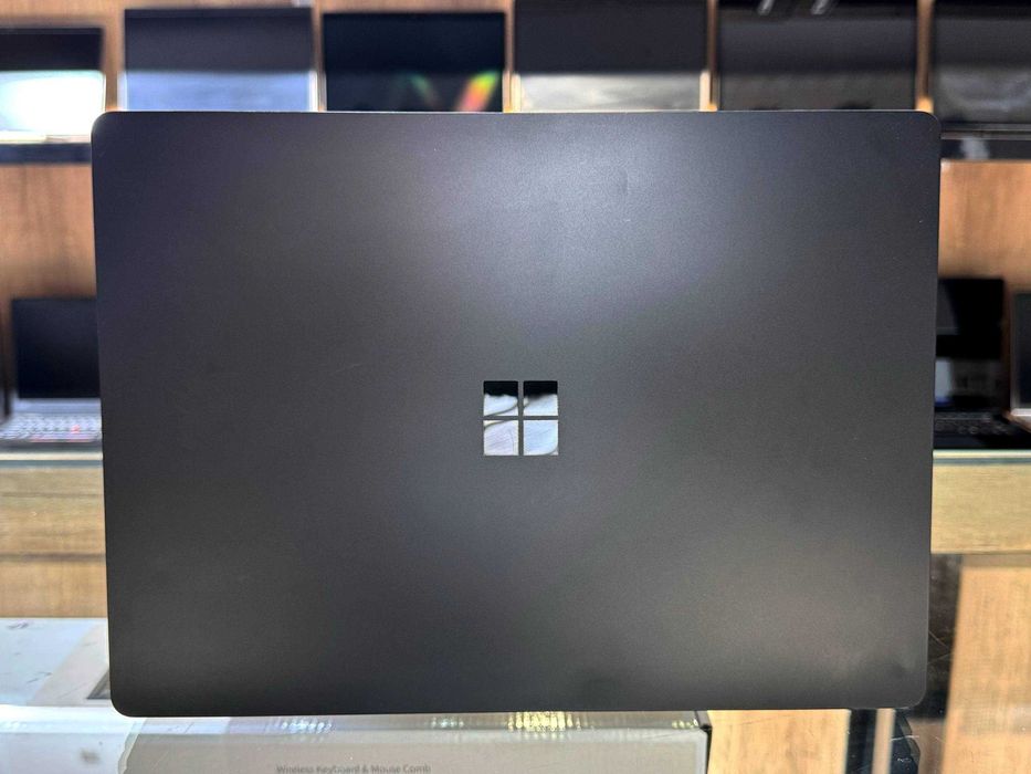 MICROSOFT SURFACE 4 Intel CORE i7-1185G7 16гб, 256ssd Сенсорный