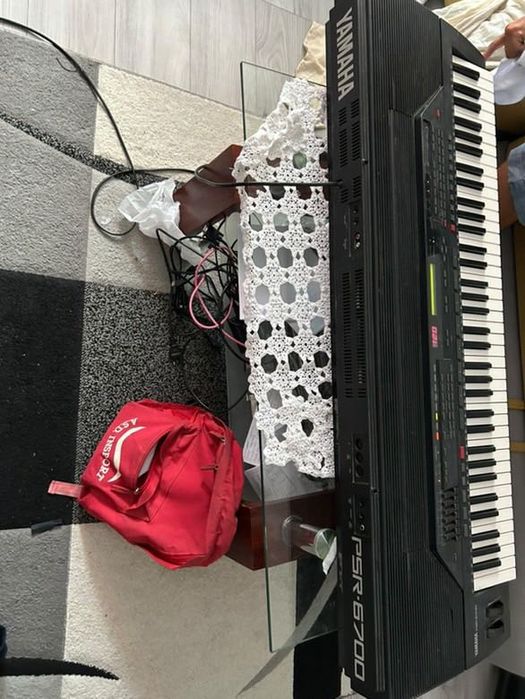 Orgă yamaha PSR-6700