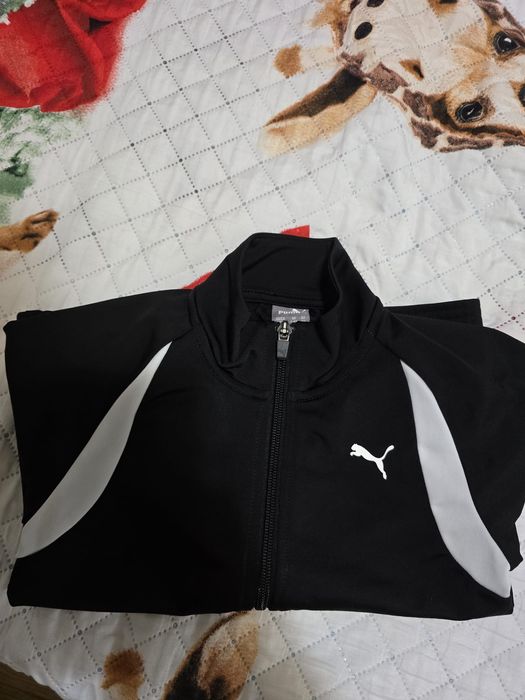 Vând trening copii Puma