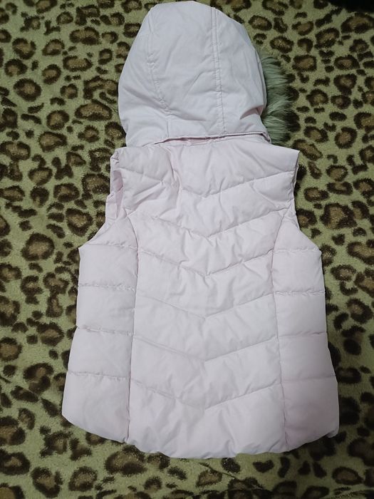 Vesta fetița 4-6ani