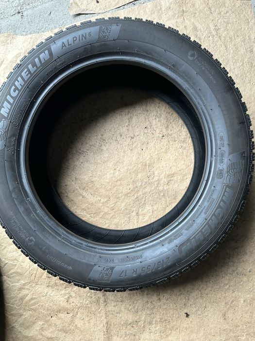 215/55 R17 Michelin Alpin 6 7.02 mm DOT 2422