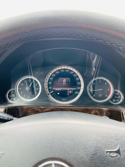 Mercedes E class W212