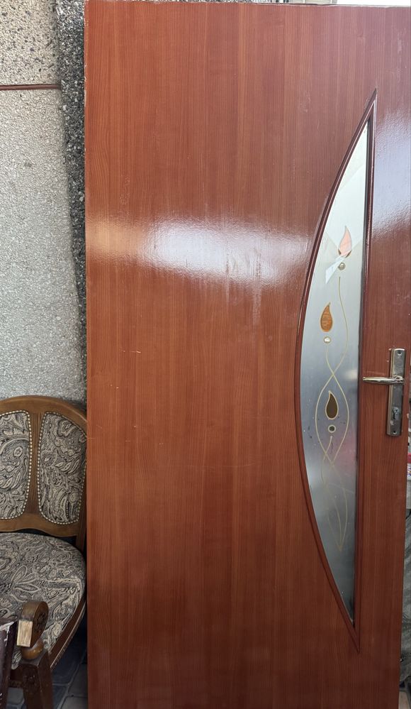 Дверь в дом или в квартиру