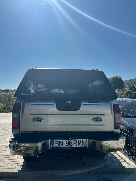 Nissan Navara avariat