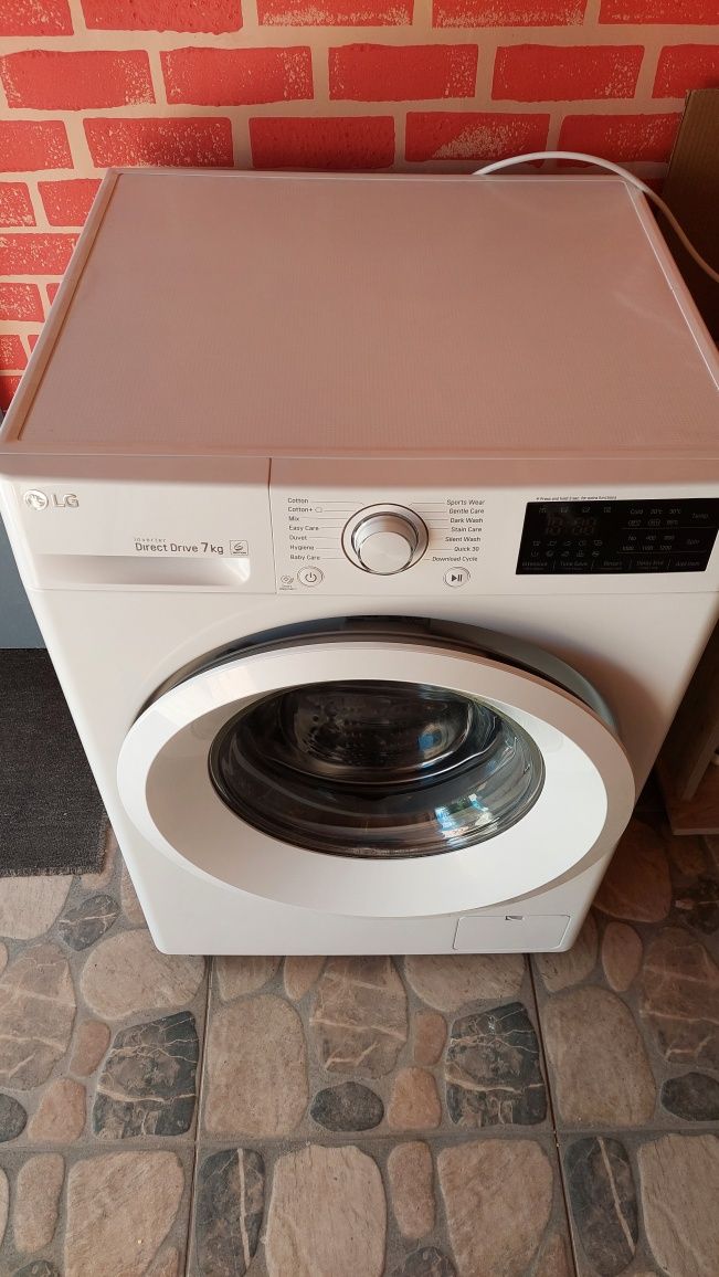 Пералня LG - 7 kg, Inverter Direct Drive