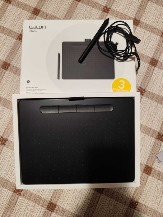 Продавам графичен таблет Vacom Intios M