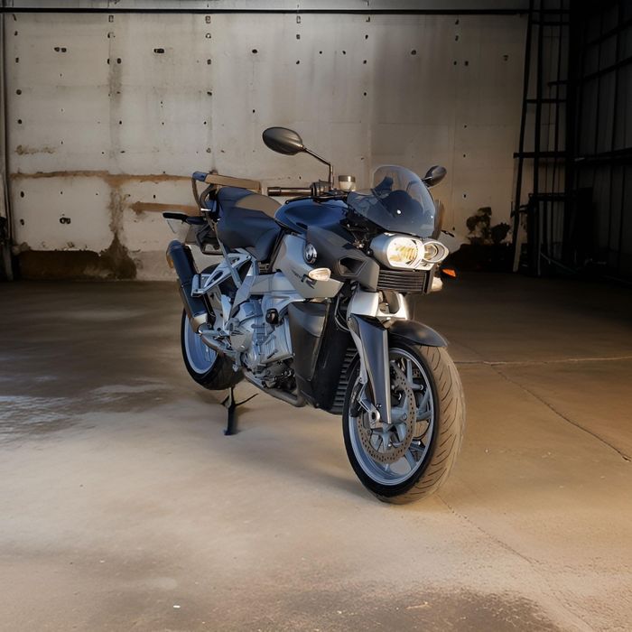 BMW K1200R Akrapovic SideCase-uri BMW