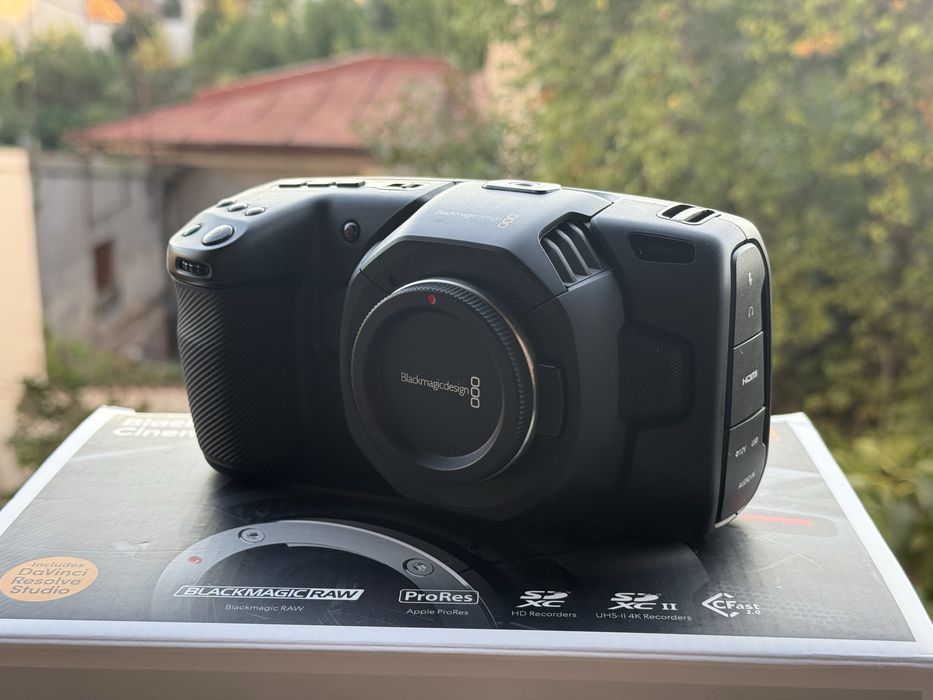 Blackmagic 4k MFT Pocket Cinema Camera