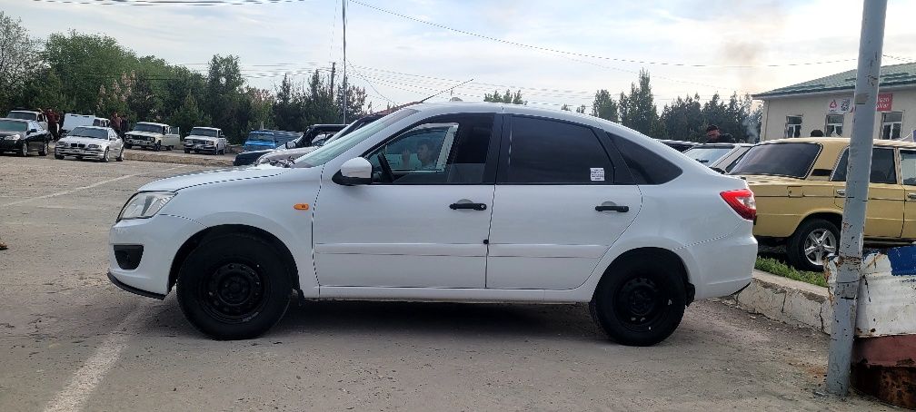 Lada Granta 2015