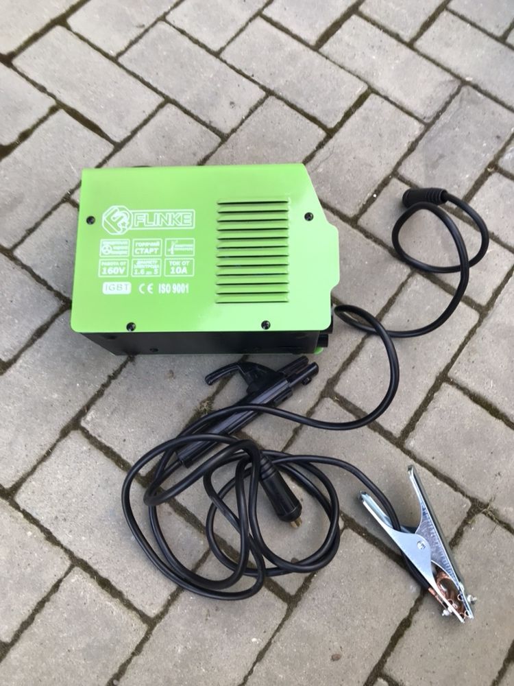 Invertor De Sudura Flinke 400A K (valiza plastic)