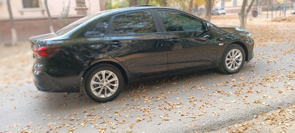 Продаётся Чевролет Монза 2023 пробег 57 000