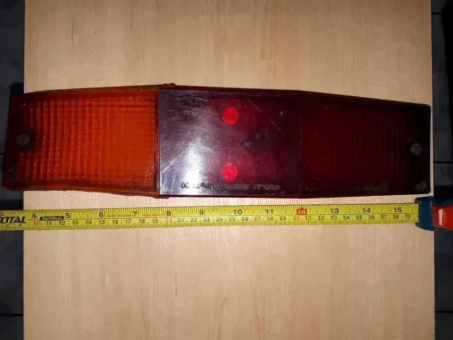 Camion Roman - capace pentru lampi de semnalizare