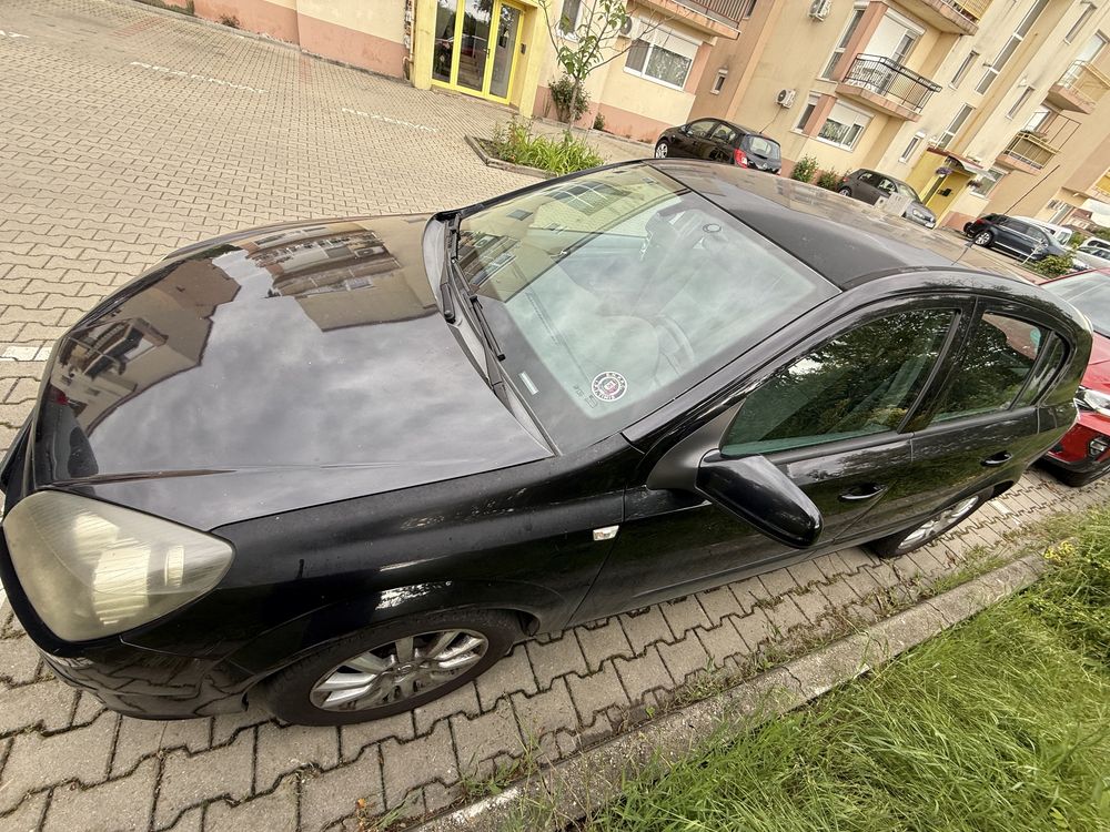 Autoturism Opel Astra H