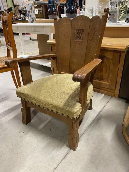 Scaune lemn masiv esența nobila, piese superbe stil medieval Olanda