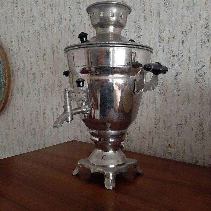 Самовар, подходящ за чайна или механа