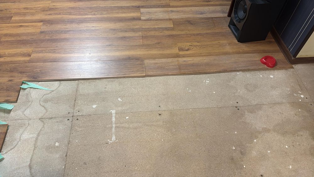 Отдам паркет бесплатно